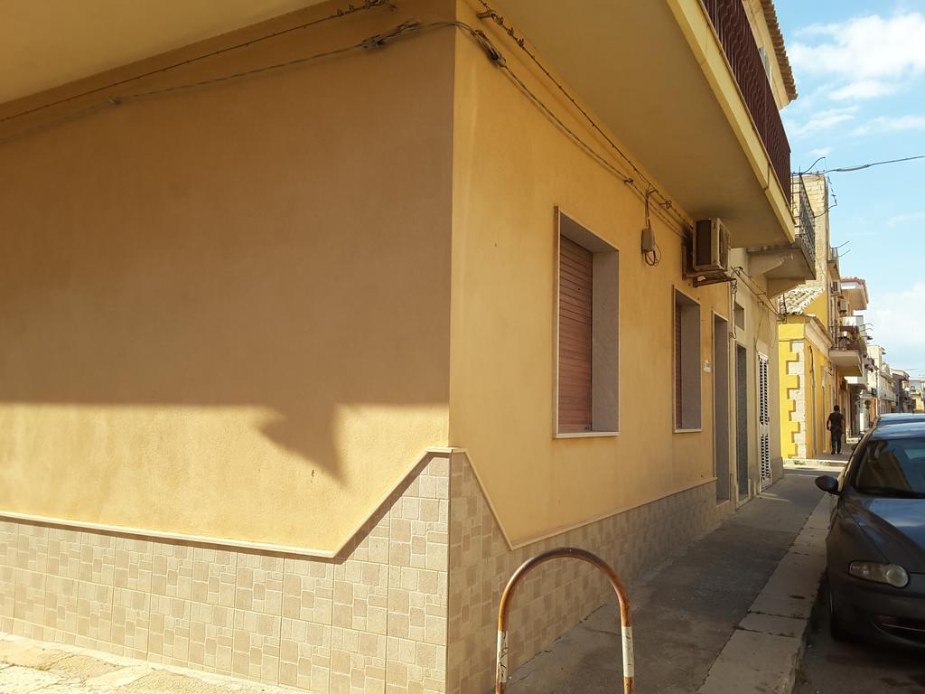 Apartmán La Casa Di Salvi Santa Croce Camerina Exteriér fotografie